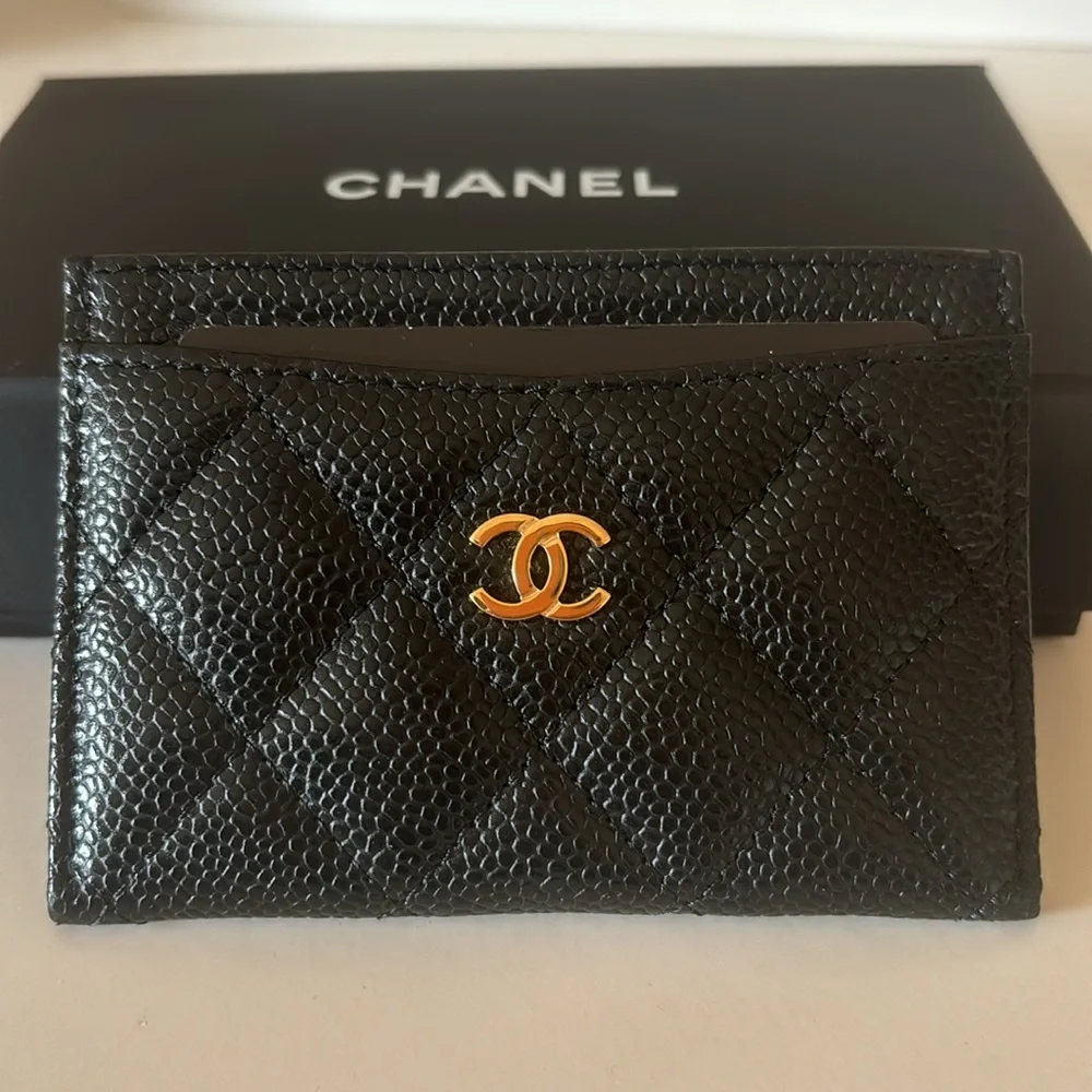 Chanel card holder - Picture 2 of 5